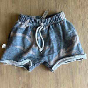 Childhoods faded camp boy shorts 18/24